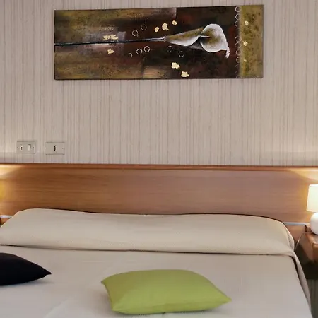Otel Ulivi E Palme 3*